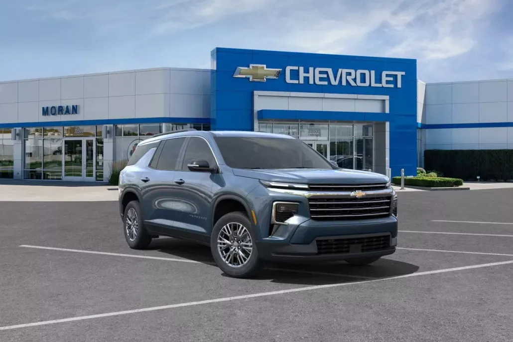 2025 Chevrolet Traverse photo 1
