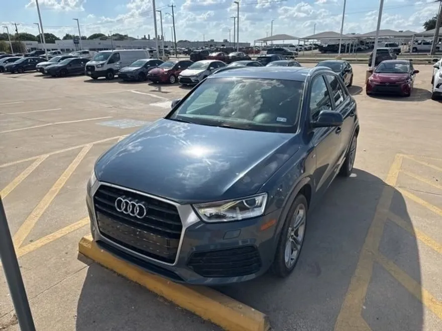 2018 Audi Q3 Premium photo 1