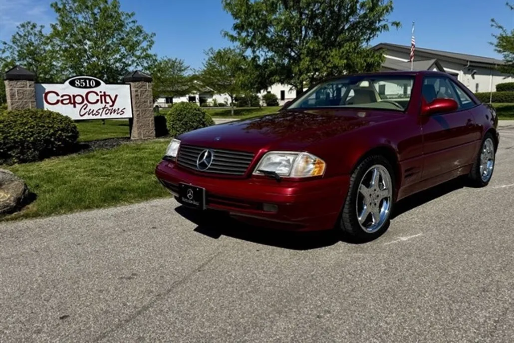1999 Mercedes Benz SL 500 photo 1