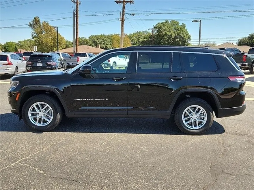 2024 Jeep Grand Cherokee Laredo X photo 1