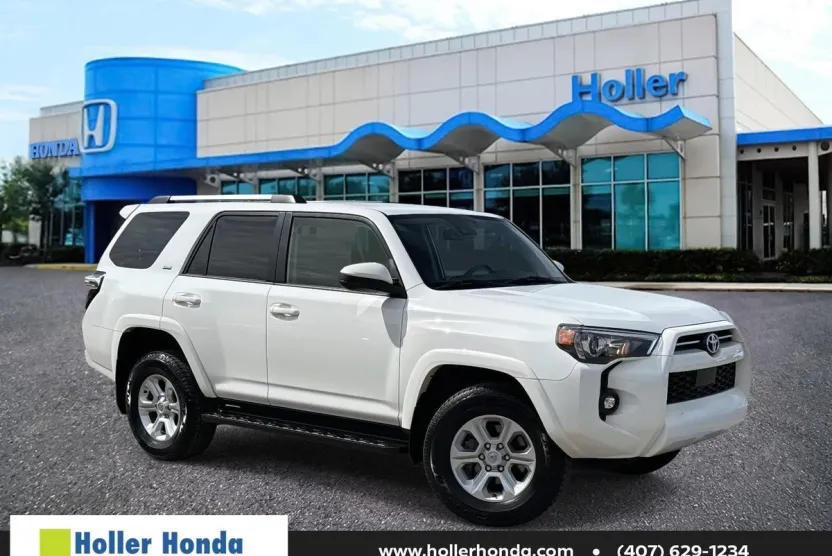 2024 Toyota 4Runner SR5 photo 1