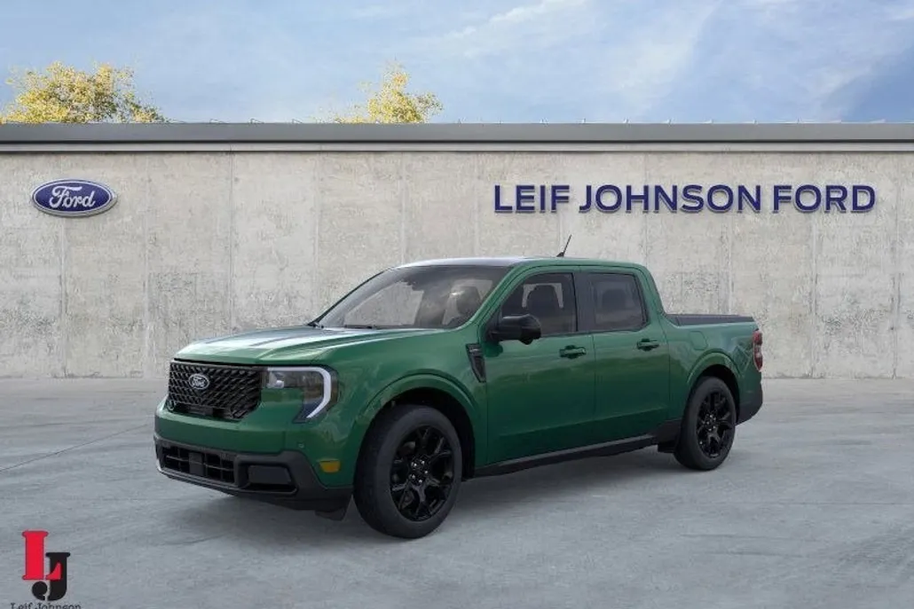 2025 Ford Maverick Lariat photo 1