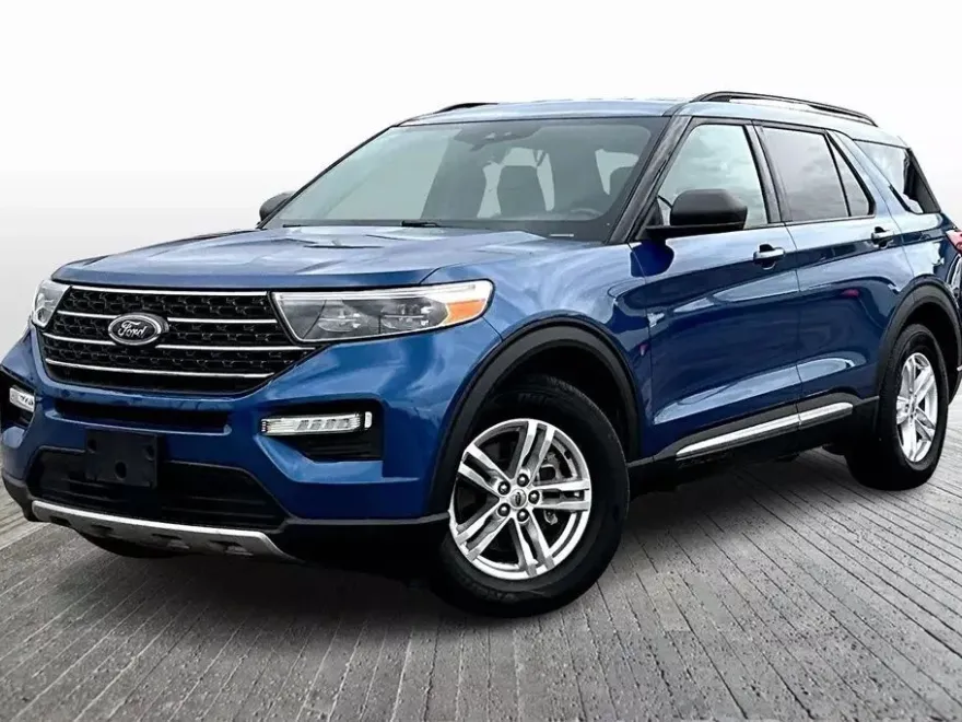 2017 Toyota Highlander XLE Sport photo 1