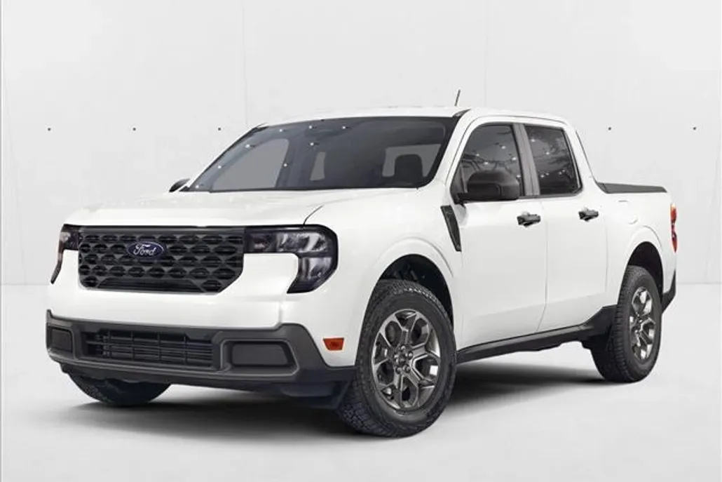2025 Ford Maverick XLT photo 1