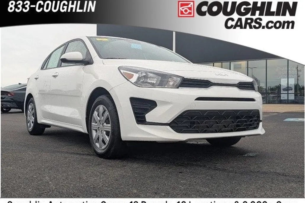 2022 Kia Rio LX photo 1