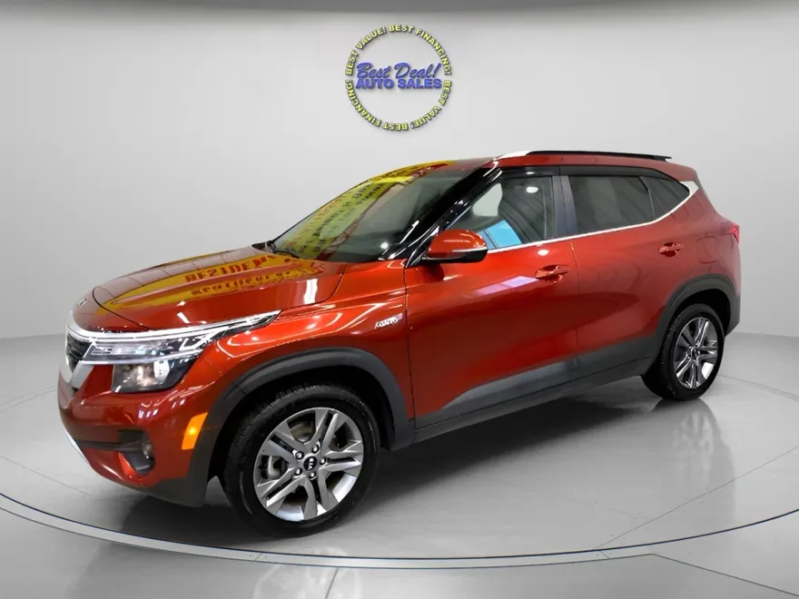 2021 Kia Seltos S photo 1