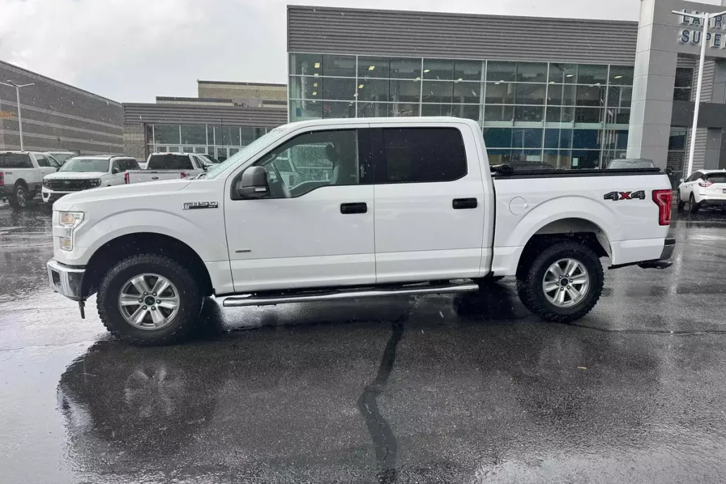 2017 Ford F-150 XLT photo 1
