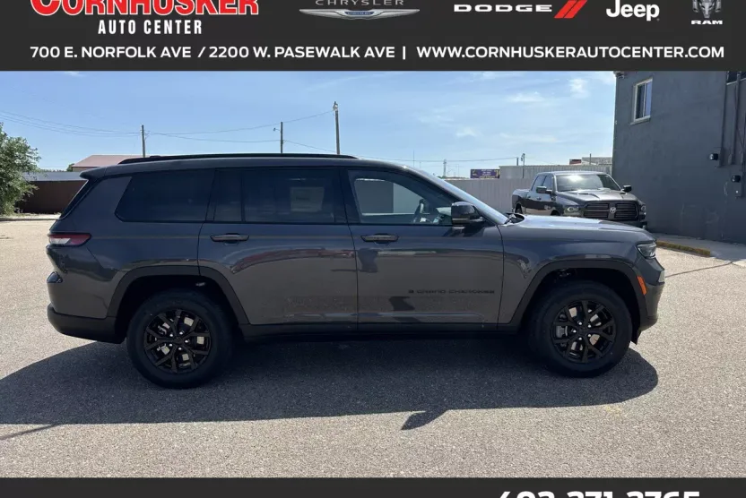2024 Jeep Grand Cherokee Altitude X photo 1