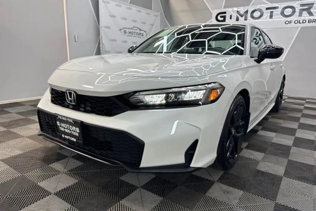 2025 Honda Civic Sport photo 1