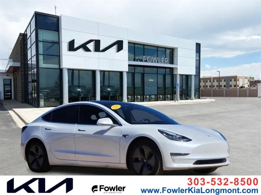 2019 Tesla Model 3 Long Range photo 1