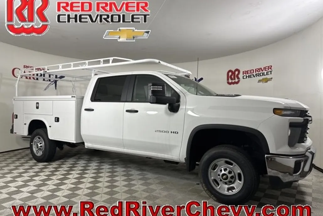 2025 Chevrolet Silverado 2500HD photo 1