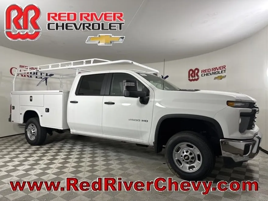 2025 Chevrolet Silverado 2500HD photo 1