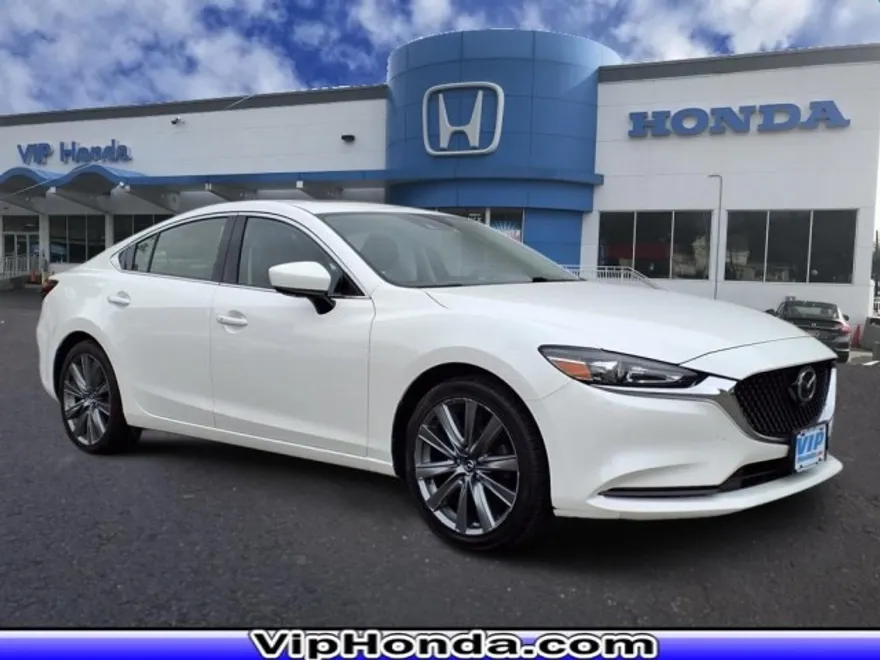 2019 Mazda Mazda6 Touring photo 1