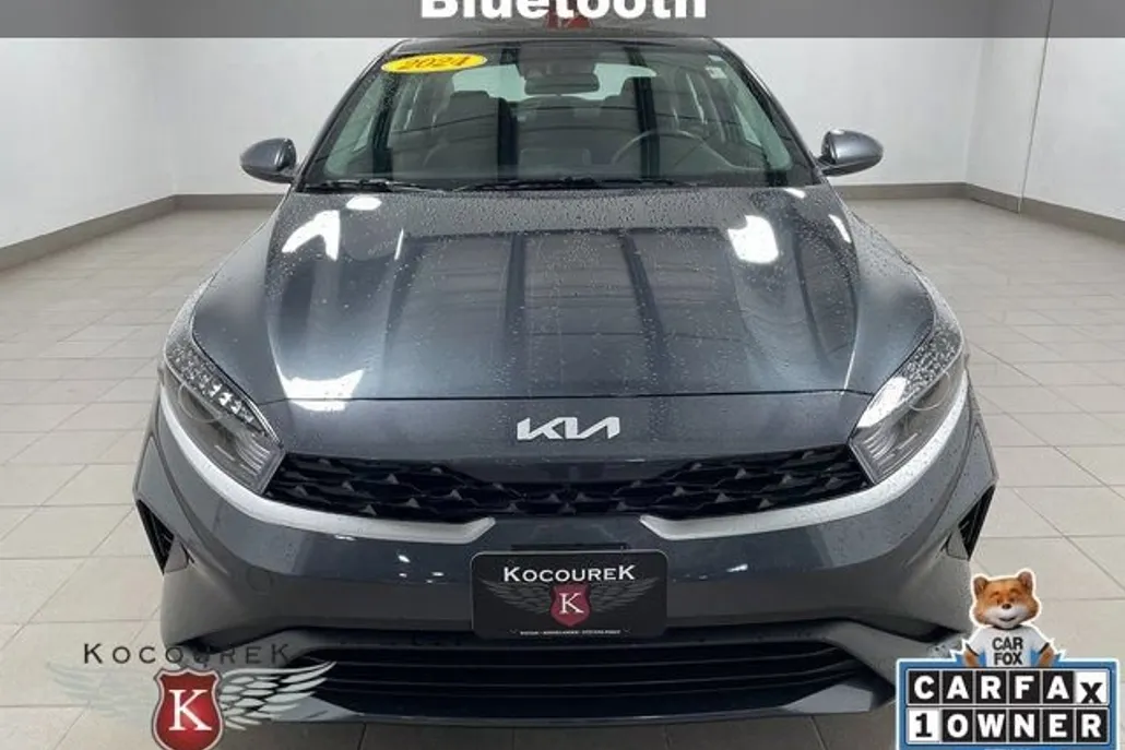 2024 Kia Forte LX photo 1