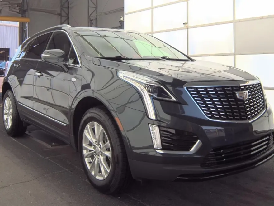 2023 Cadillac XT5 Luxury photo 1
