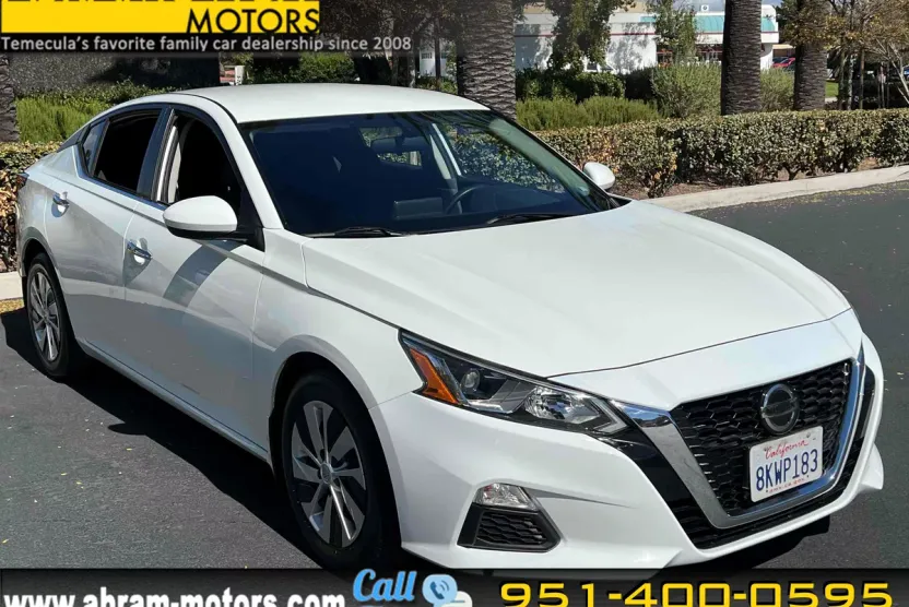 2019 Nissan Altima 2.5 S photo 1