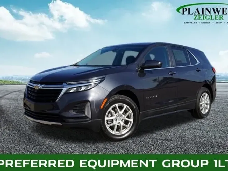 2023 Chevrolet Equinox LT photo 1