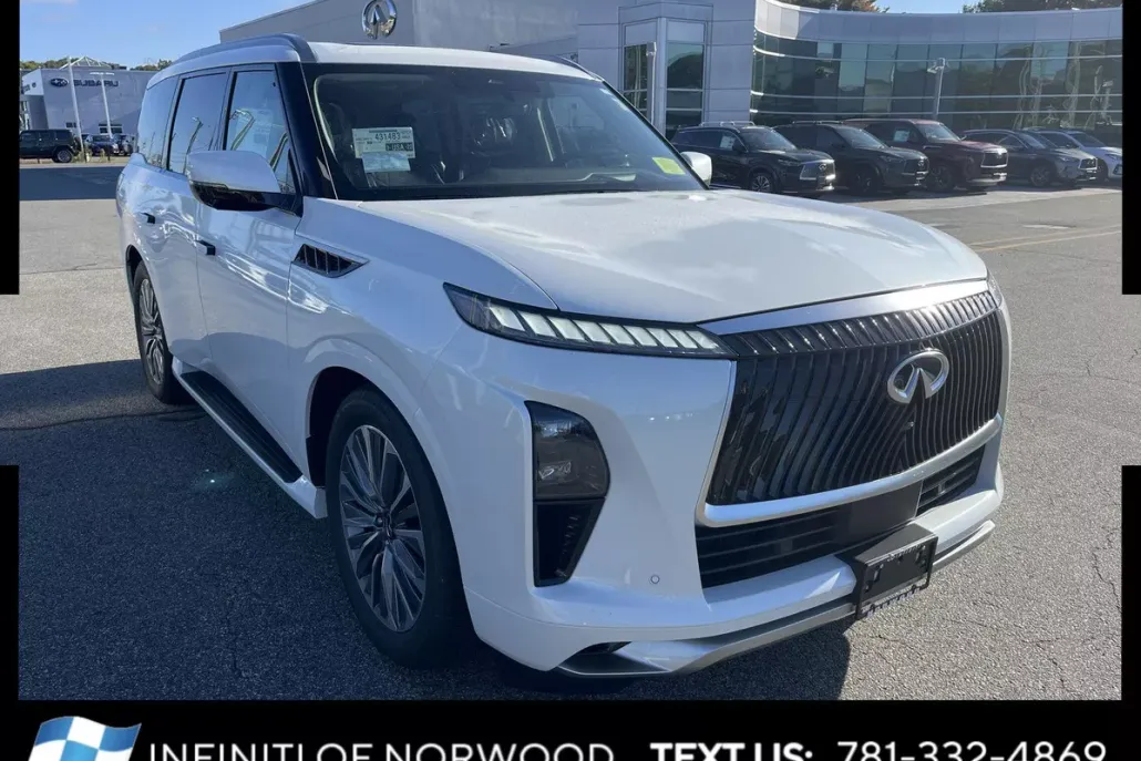 2026 Infiniti QX80 Luxe photo 1