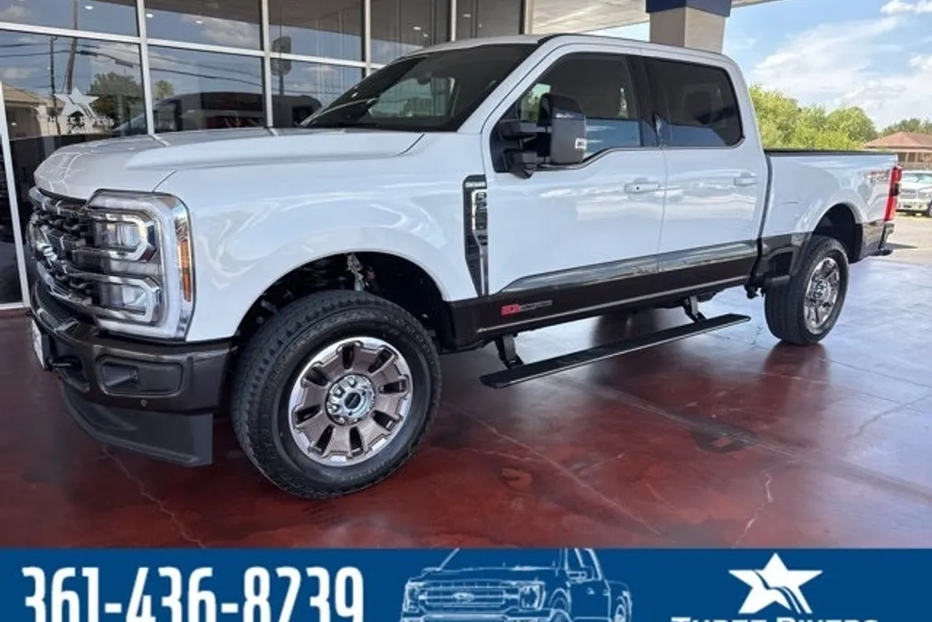 2025 Ford F-250 photo 1