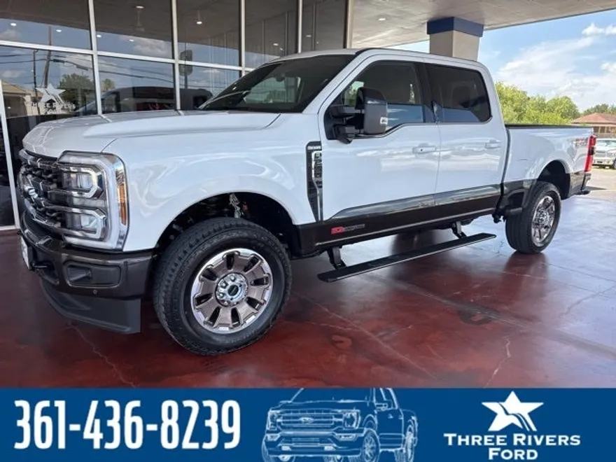 2025 Ford F-250 photo 1