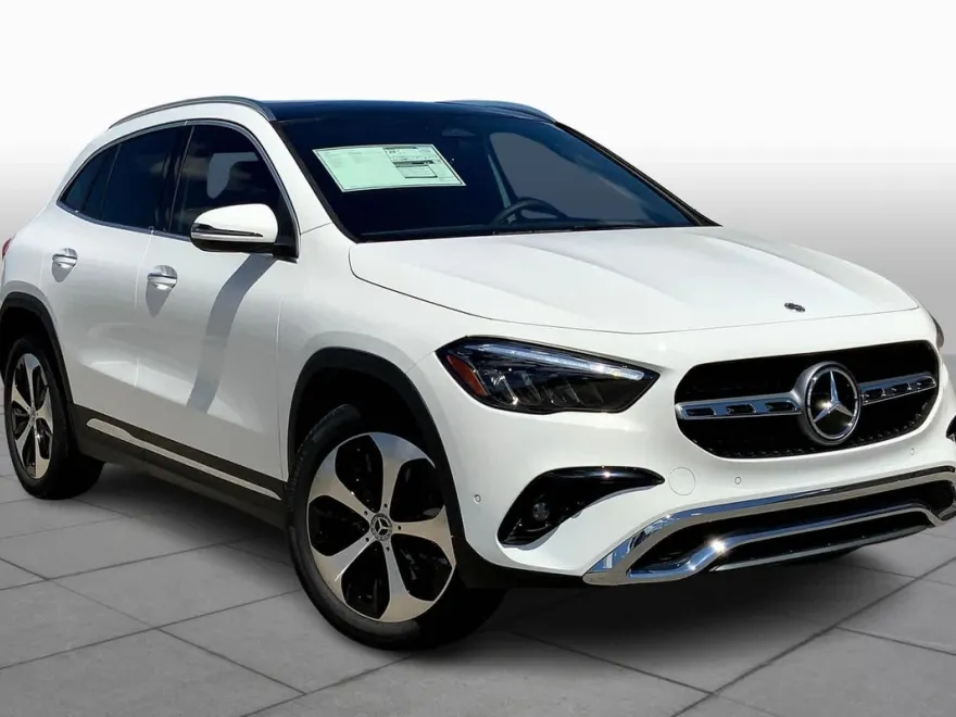 2025 Mercedes Benz GLA 250 photo 1