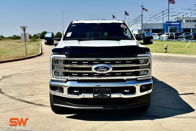2024 Ford F-250 photo 1