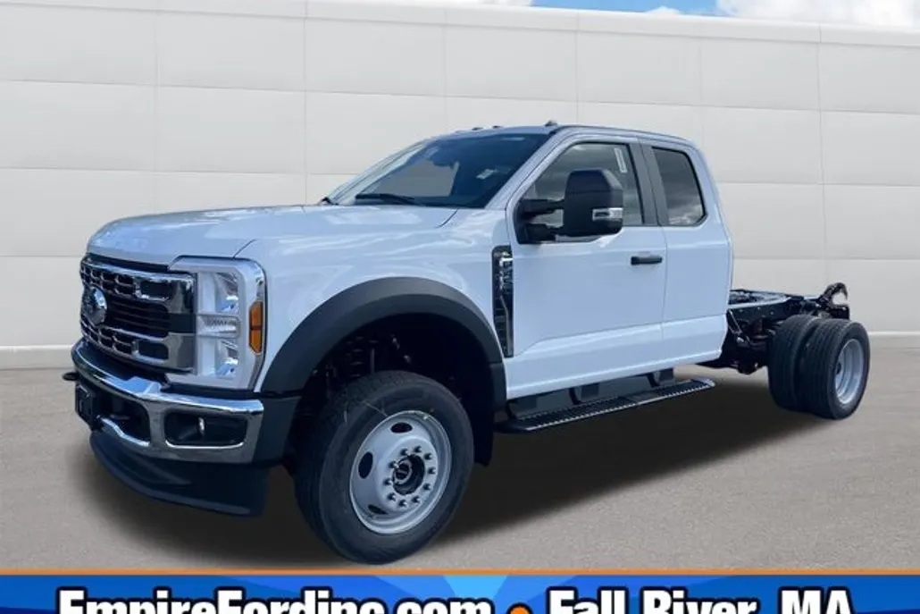 2024 Ford F-450 XL photo 1
