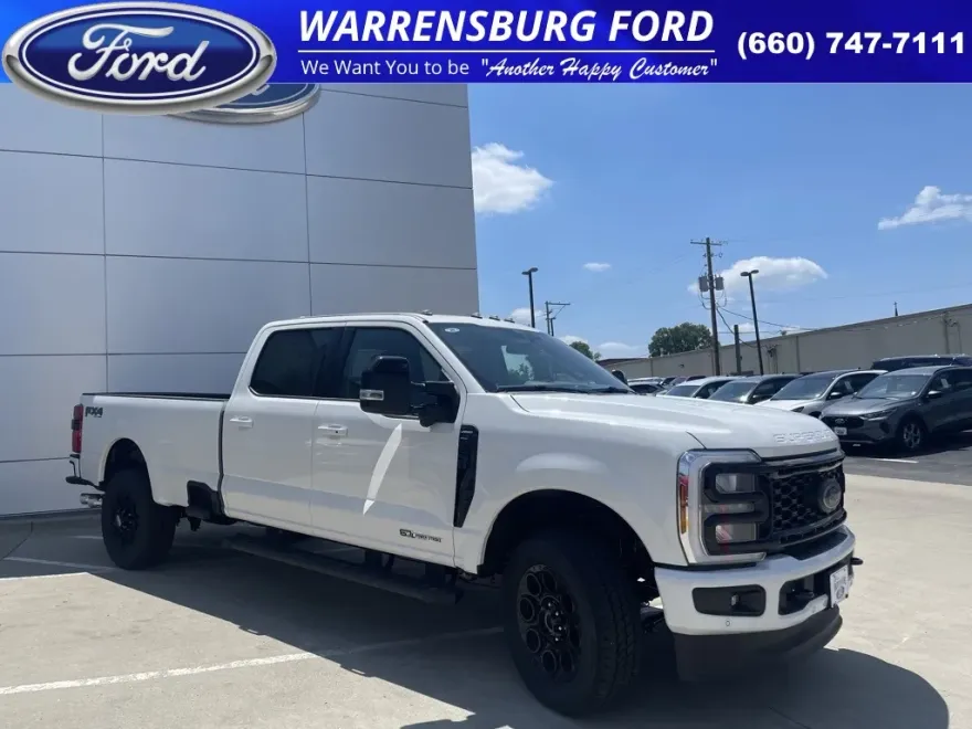 2025 Ford F-250 Lariat photo 1