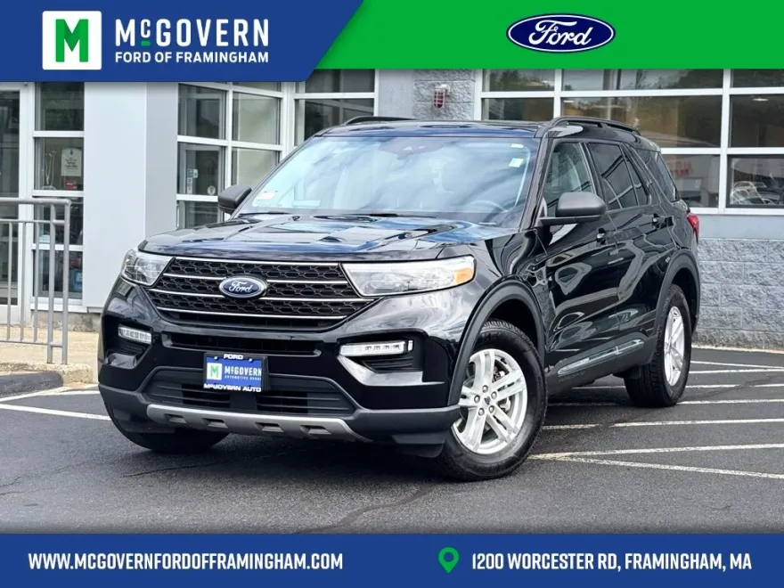 2022 Ford Explorer XLT photo 1