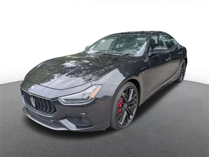 2022 Maserati Ghibli Modena Q4 photo 1