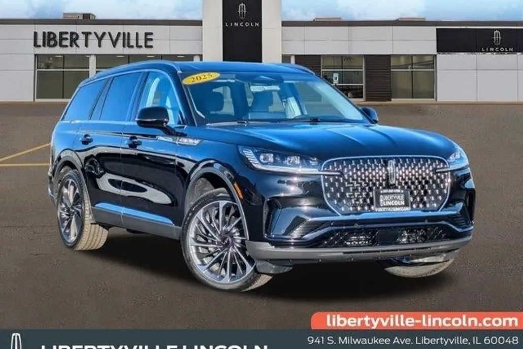 2025 Lincoln Aviator Reserve photo 1