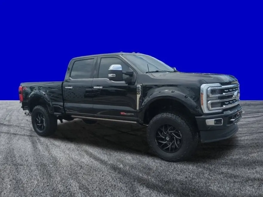 2024 Ford F-350 Platinum photo 1