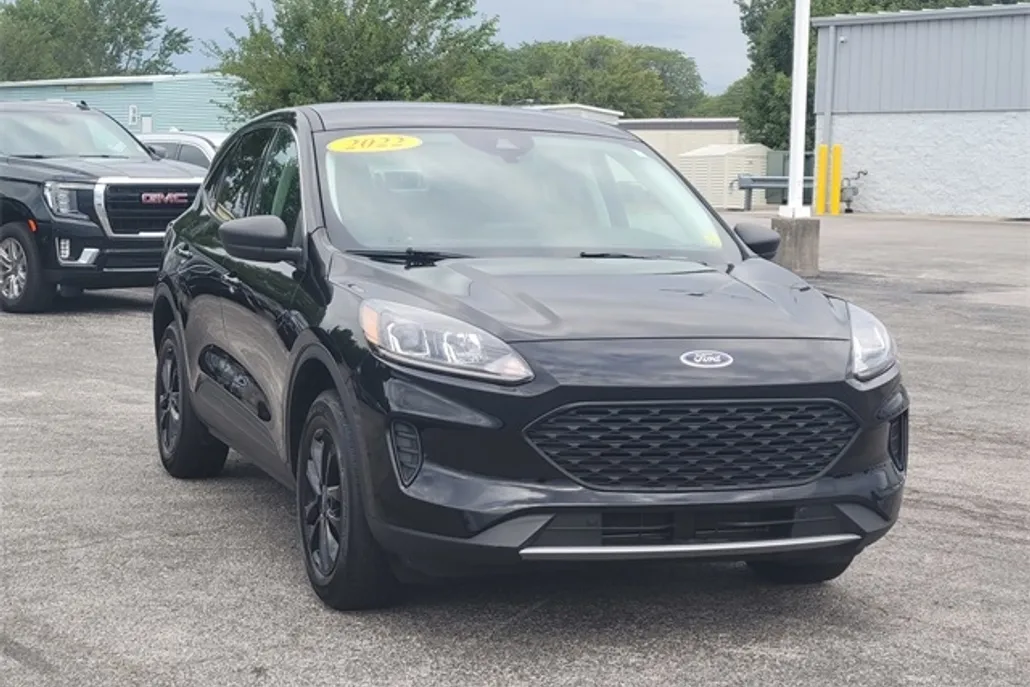2022 Ford Escape SE photo 1