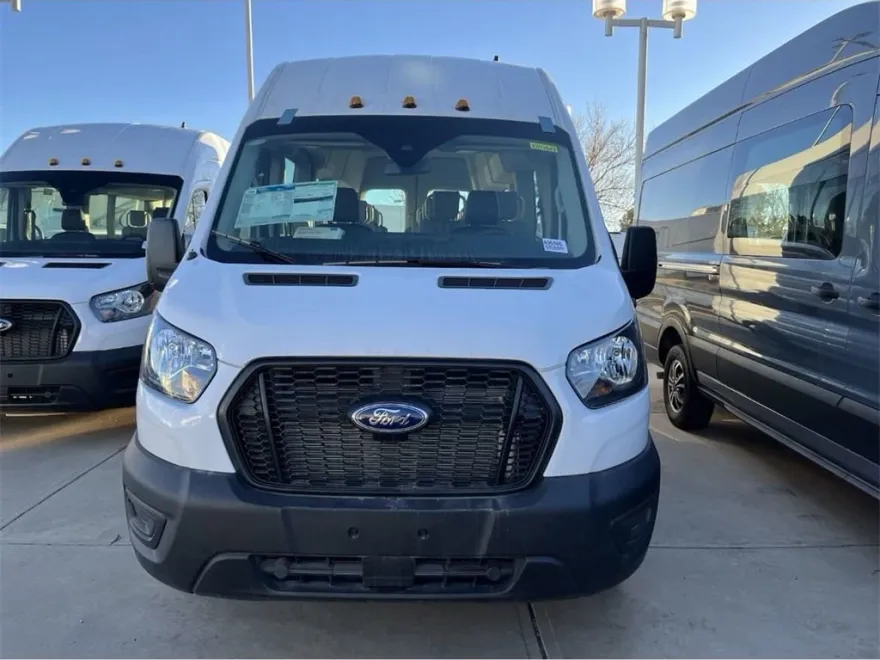 2023 Ford Transit photo 1