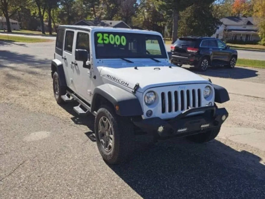 2017 Jeep Wrangler Unlimited Rubicon Sport photo 1