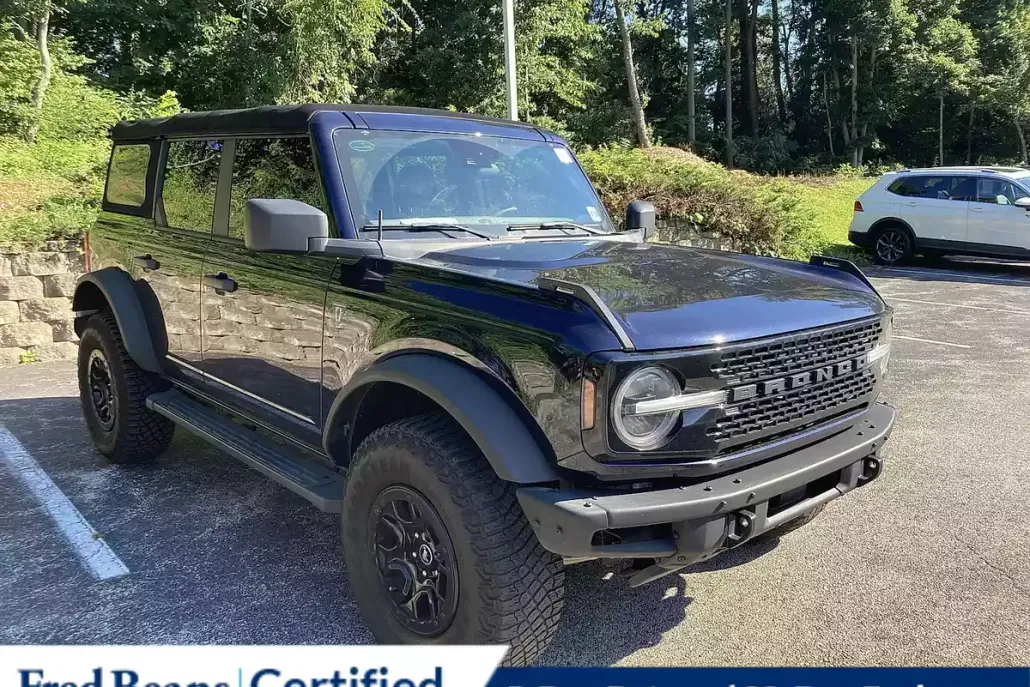 2021 Ford Bronco Base photo 1