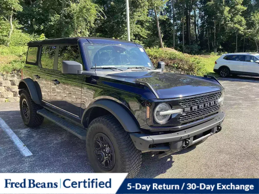 2021 Ford Bronco Base photo 1
