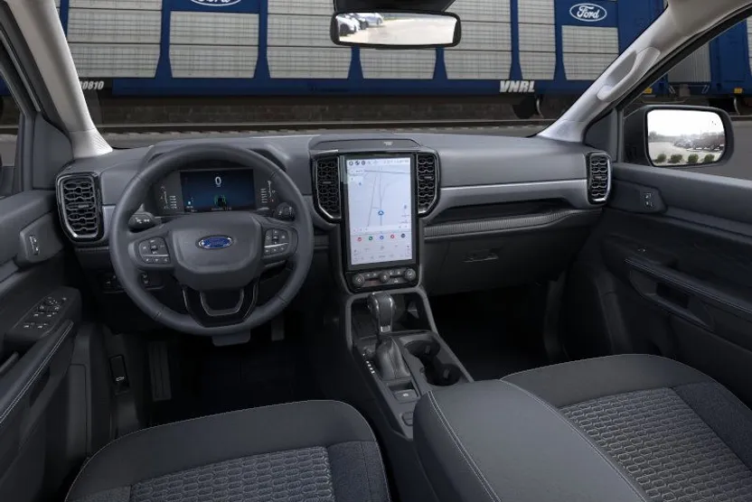 2025 Ford Ranger XLT photo 1