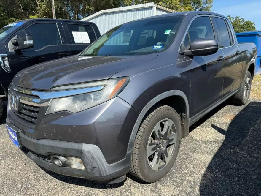 2017 Honda Ridgeline RTL photo 1