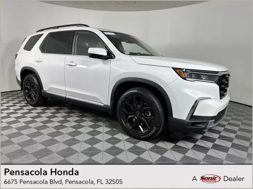 2025 Honda Pilot Touring photo 1