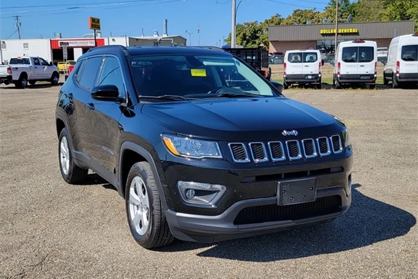 2019 Jeep Compass Latitude photo 1