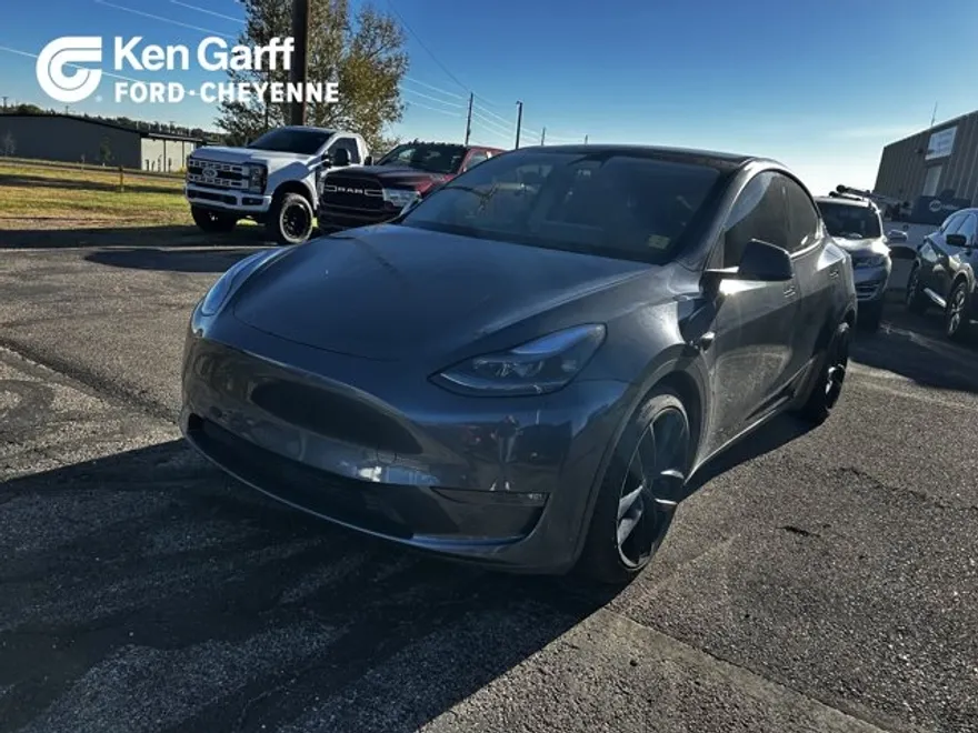 2021 Tesla Model Y Performance photo 1