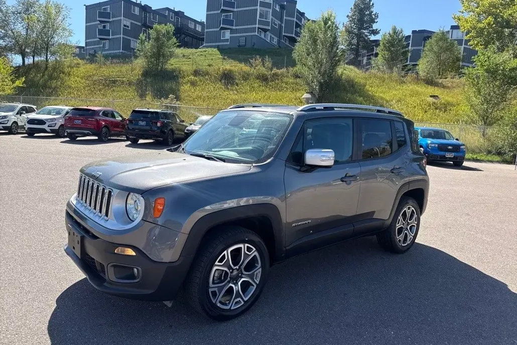2017 Jeep Renegade Limited photo 1