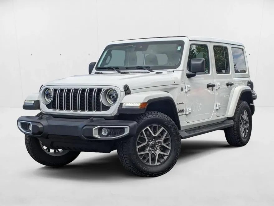 2024 Jeep Wrangler Sahara photo 1