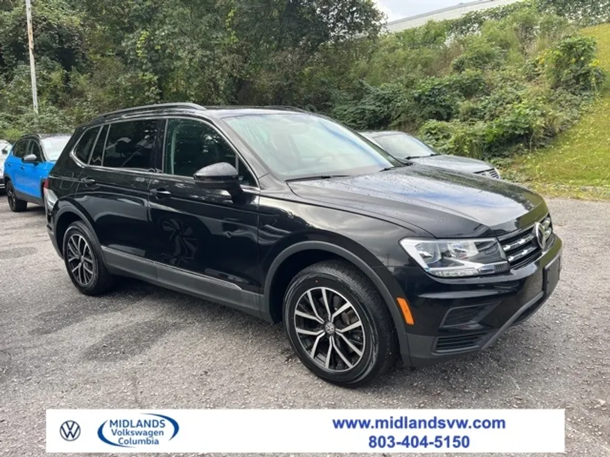 2021 Volkswagen Tiguan R-Line Black SEL photo 1