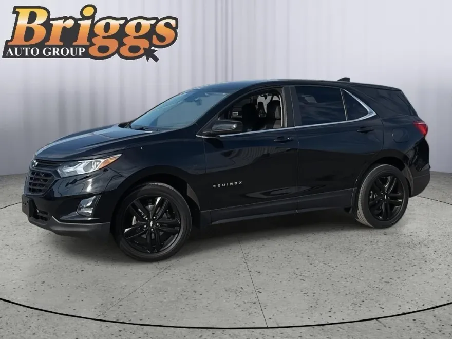 2021 Chevrolet Equinox LT photo 1