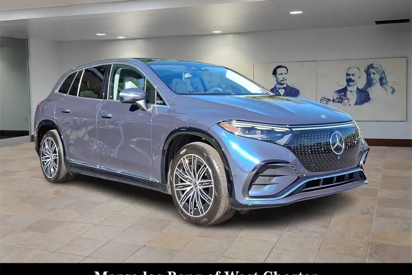 2023 Mercedes Benz EQS SUV 450 4MATIC photo 1