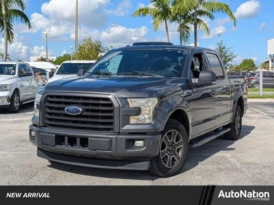 2017 Ford F-150 XLT photo 1
