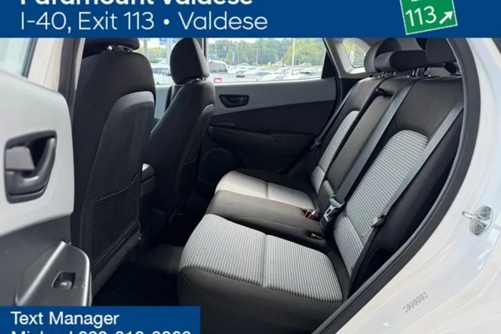 2021 Hyundai Kona SE photo 1