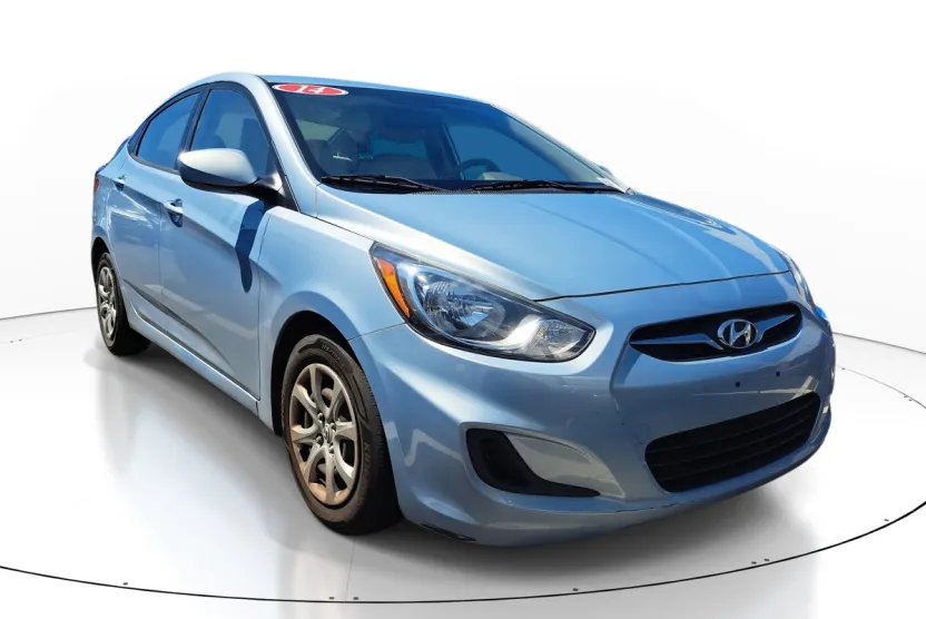 2014 Hyundai Accent GLS photo 1